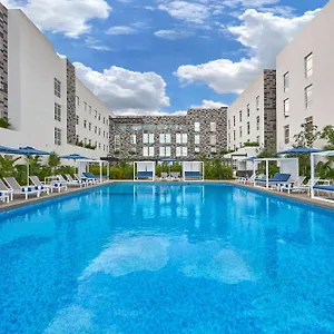 4* Hotell Express By Marriott Aeropuerto Riviera