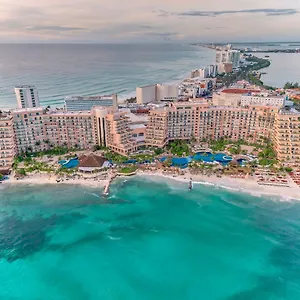 5* Semesteranläggning (resort) Grand Fiesta Americana Coral