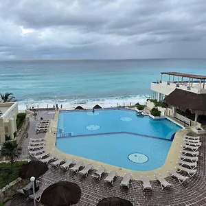Plaza Sea View Appartamento